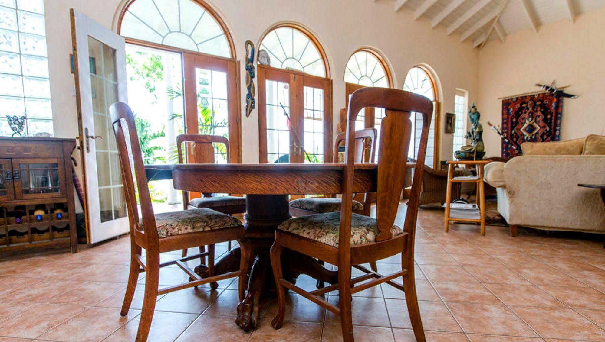 Nature'S Paradise Bed and Breakfast Bahía Marigot Exterior foto