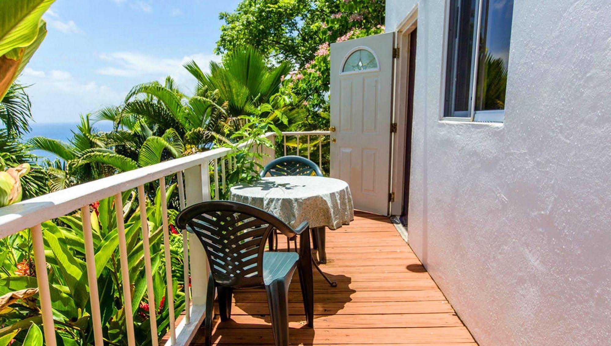 Nature'S Paradise Bed and Breakfast Bahía Marigot Exterior foto